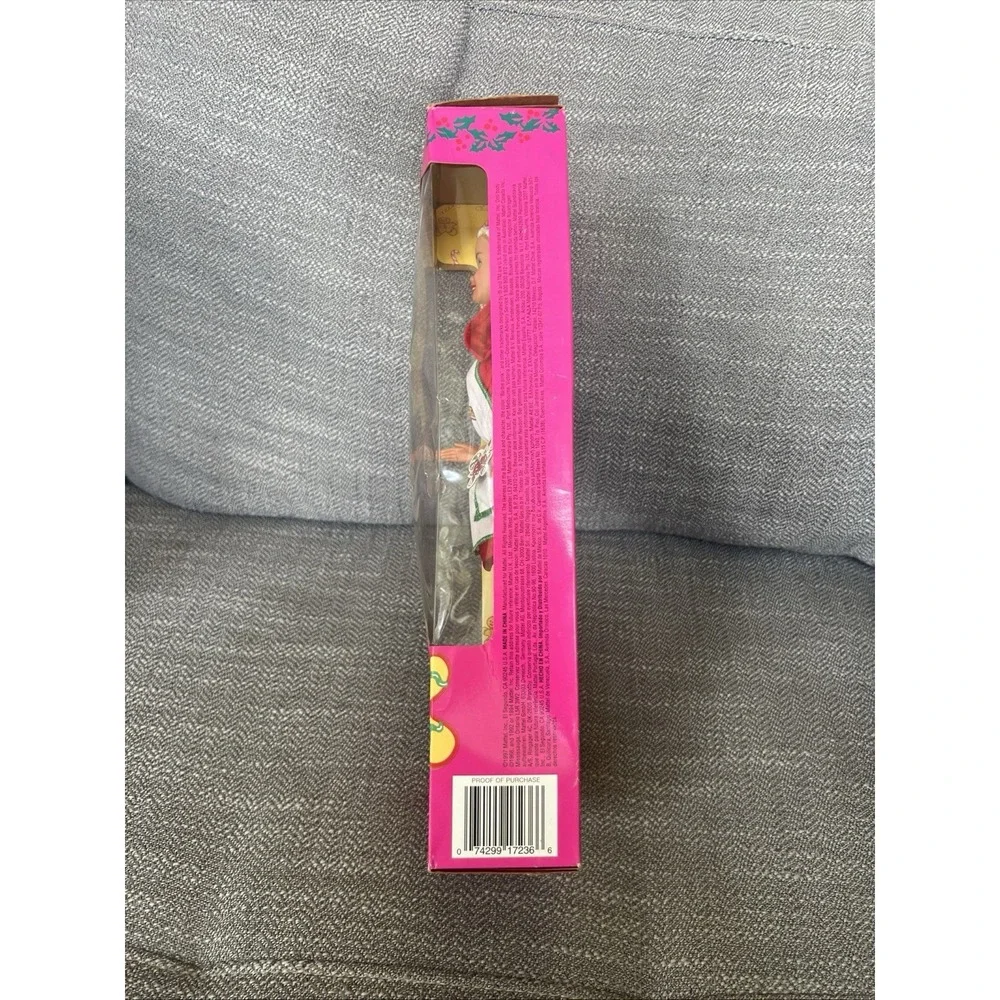 1997 SPECIAL EDITION HOLIDAY TREATS BARBIE
